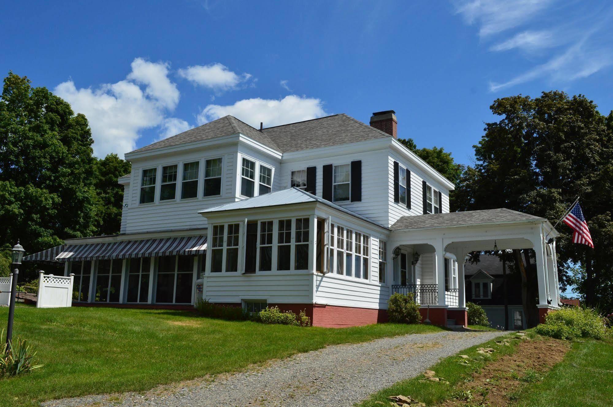 The Brewster Inn Dexter المظهر الخارجي الصورة